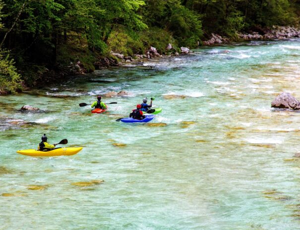 people-rafting-in-the-soca-river-slovenia-2024-12-04-19-22-41-utc
